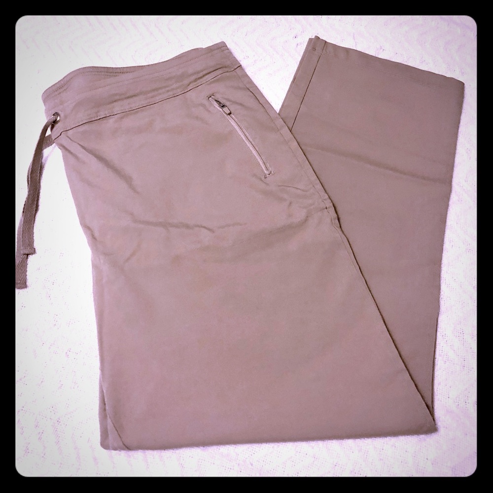 Chico’s Weekends Perfect Stretch Pants